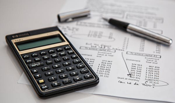 Maximisez votre rentabilité : 5 astuces pour calculer le roi gmao